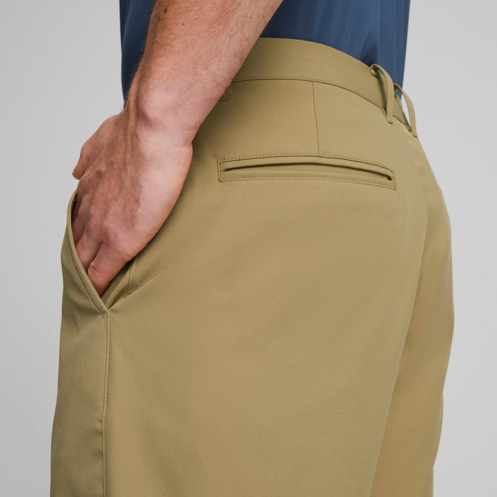 Dealer 10 Golf Shorts | Coconut Crush