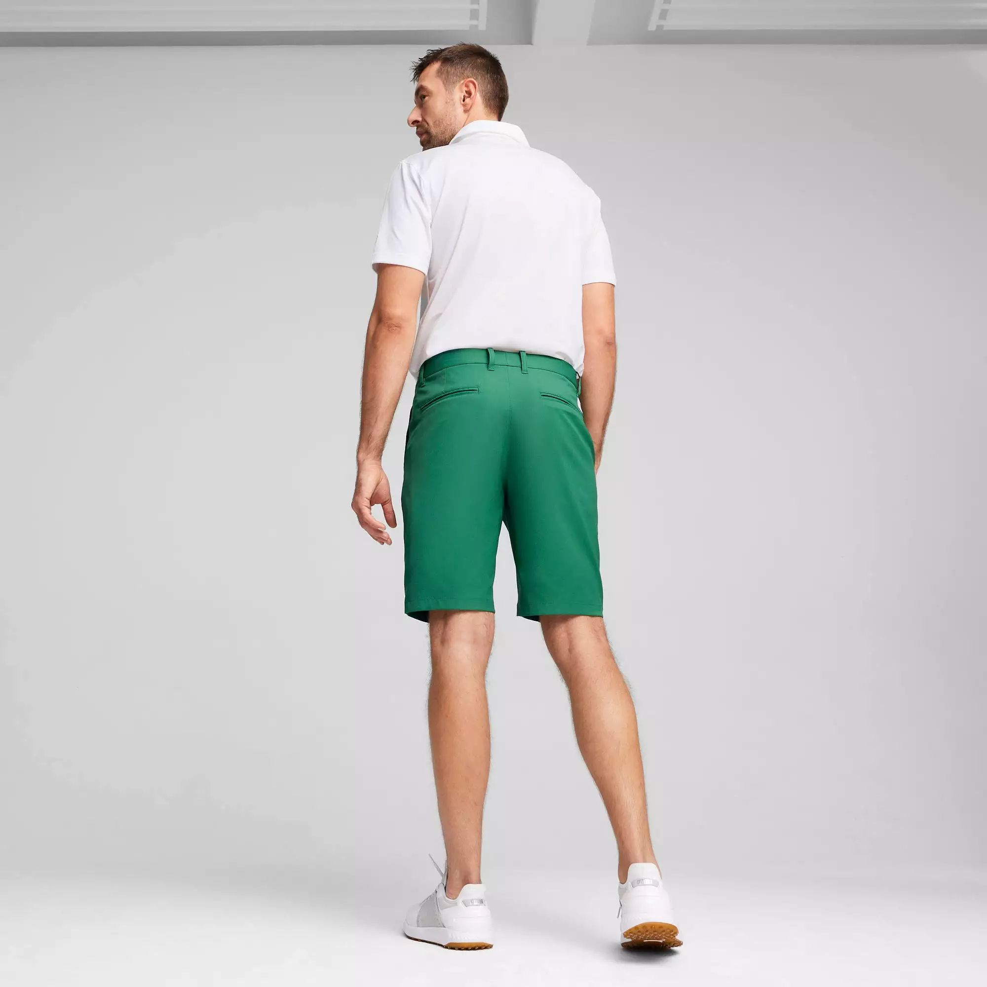 Dealer 10 Golf Shorts | Vine