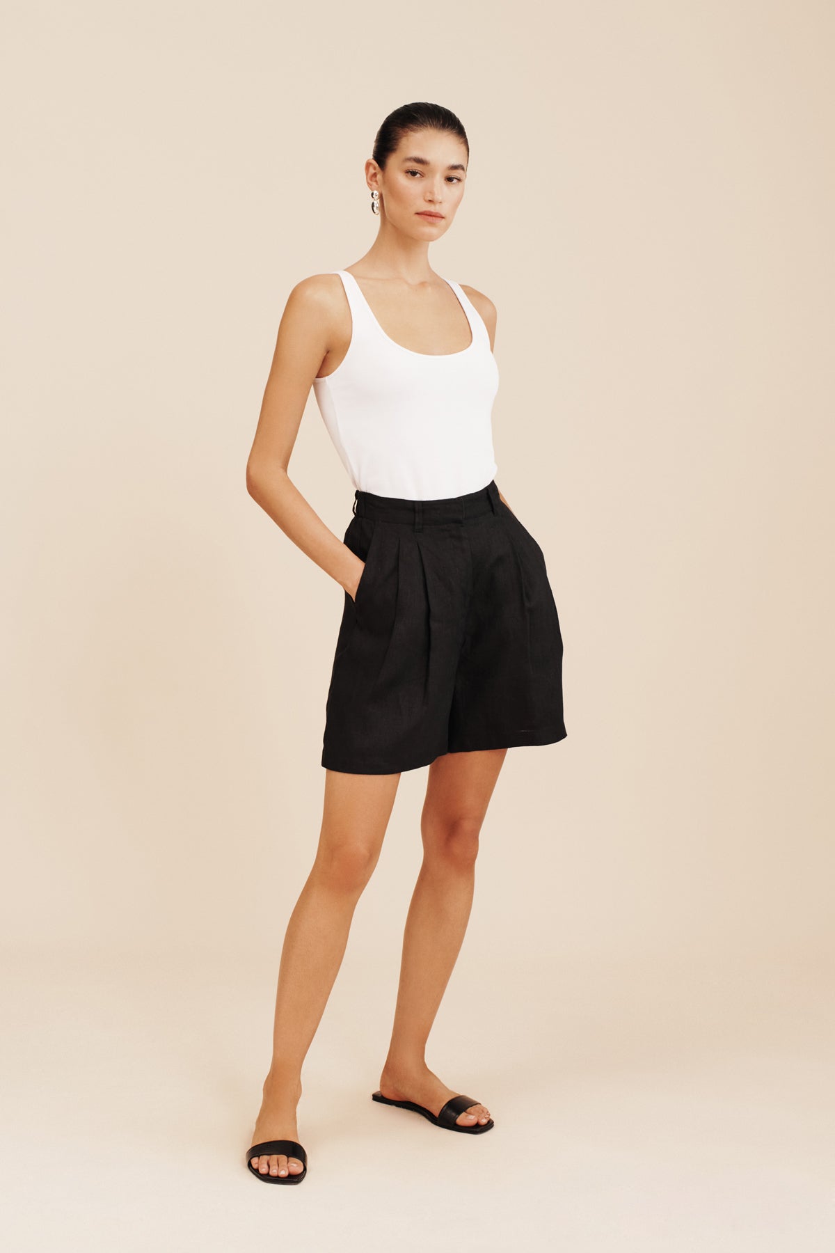 MARCHELLO SHORT - BLACK